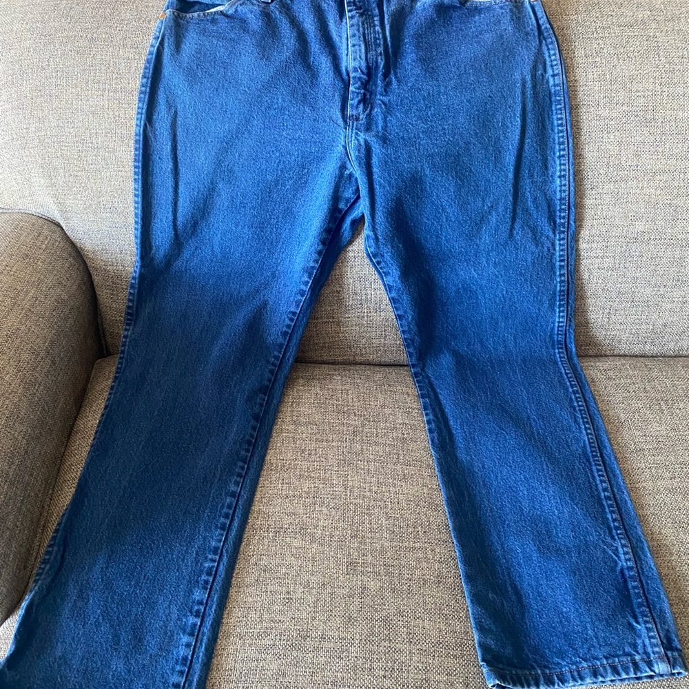 Wrangler Men's Bootcut Jeans in Deep Blue 38x32